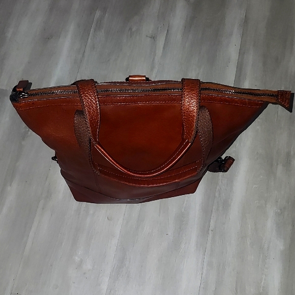 Genicci Cognac Leather  Backpack - Picture 1 of 13